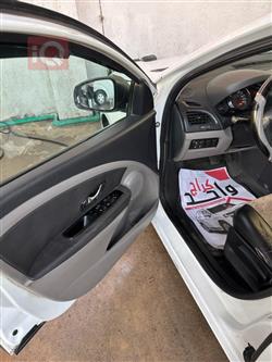 رینۆ فلوێنس